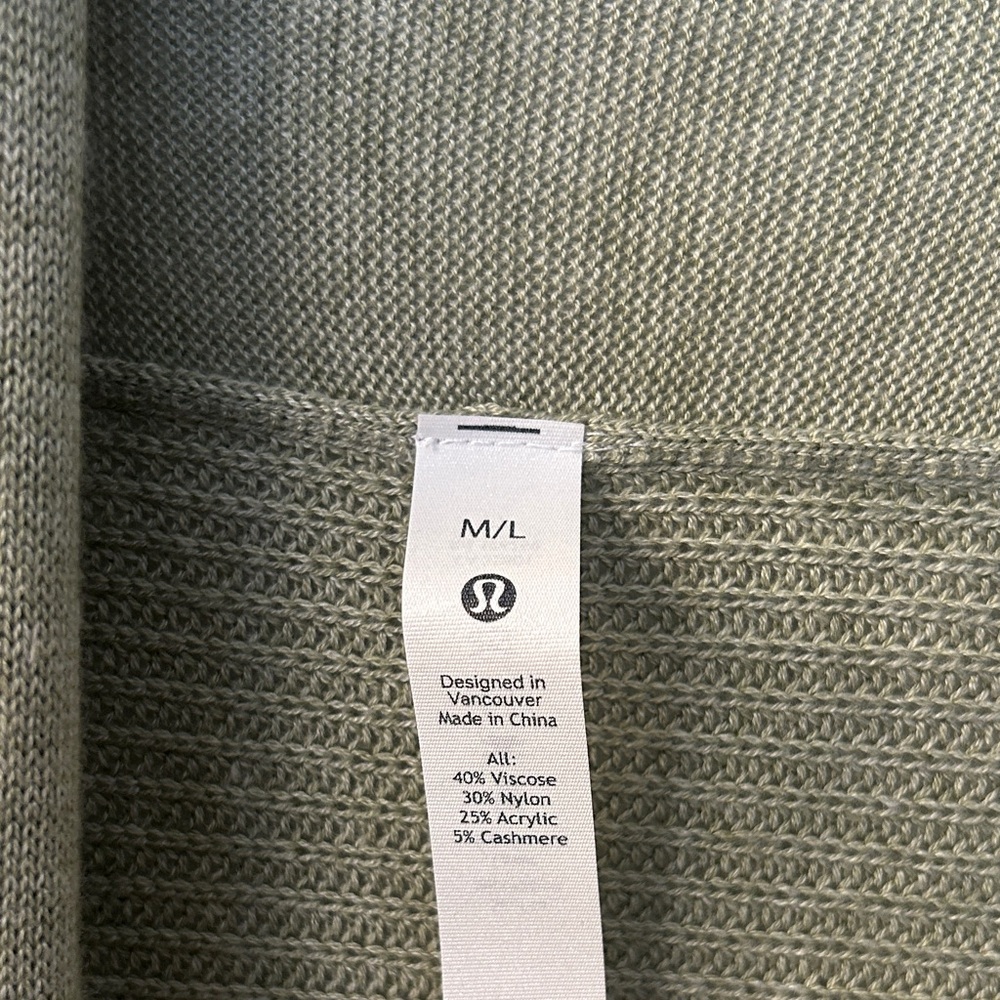 Lululemon Athletica Sage Green Cardigan - Picture 2 of 4